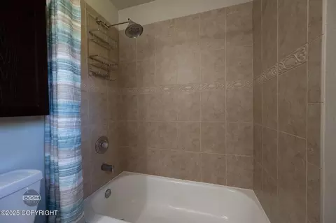 Bath - 9645 Nulato Cir, Eagle River, AK 99577 photo 2 of 7