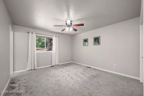 Bedroom - 9645 Nulato Cir, Eagle River, AK 99577 photo 4 of 8