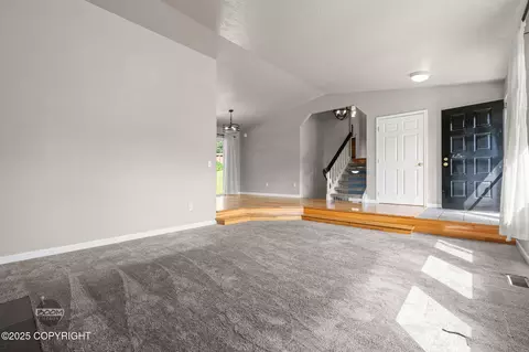 Living - 9645 Nulato Cir, Eagle River, AK 99577 photo 4 of 7