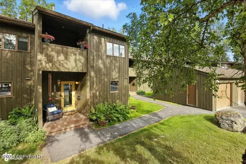 2050 Eastridge Dr # 14B-3, Anchorage, AK 99501