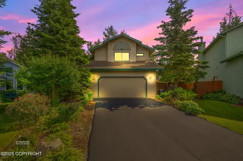 4032 Justin Cir, Anchorage, AK 99507