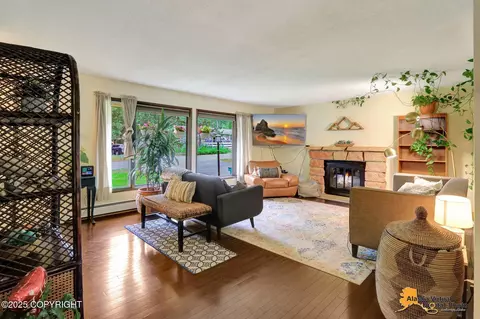 17206 Foothill Ave, Eagle River, AK 99577 photo 8