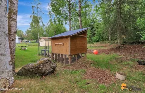 17206 Foothill Ave, Eagle River, AK 99577 photo 5