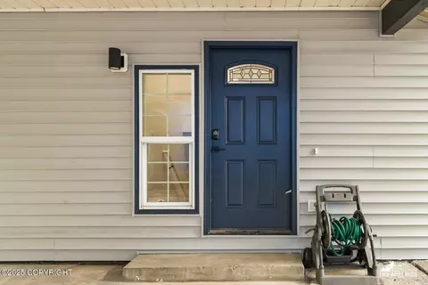3824 Checkmate Dr, Anchorage, AK 99508 photo 4