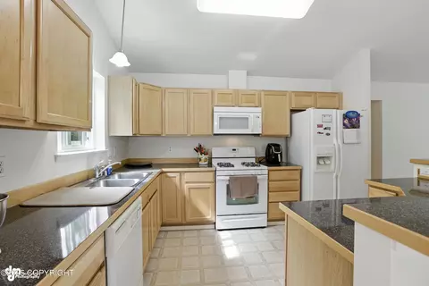 21331 Original Ave, Chugiak, AK 99567 photo 23