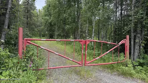 53302 Ainsworth Ave, Nikiskinorth Kenai, AK 99611