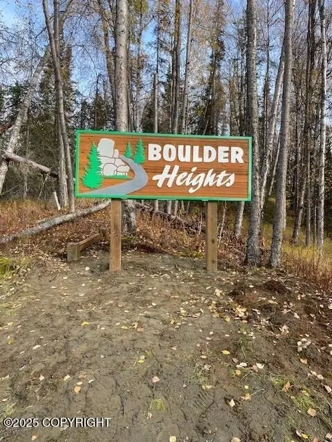 L8 Authentic Road, Soldotna, AK 99669