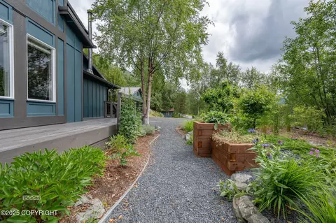 Exterior - 22035 Upper Canyon Dr, Eagle River, AK 99577 photo 3 of 11