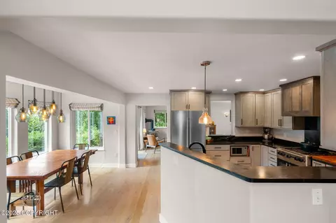 Kitchen - 22035 Upper Canyon Dr, Eagle River, AK 99577 photo 1 of 7