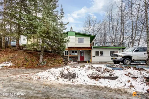 5216 Caribou Ave, Anchorage, AK 99508