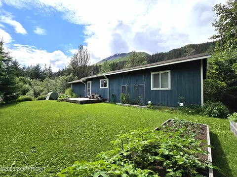 1700 Phoenix Rd, Seward, AK 99664 photo 3