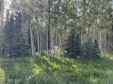 8 B1 Lake Rd, Soldotna, AK 99669