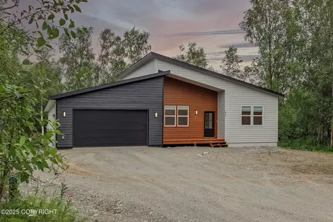 1815 E Caribou Loop, Wasilla, AK 99654