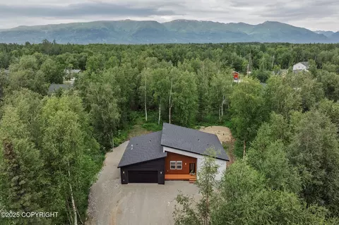View/Area - 1815 E Caribou Loop, Wasilla, AK 99654 photo 1 of 9