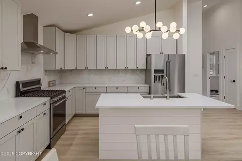 Kitchen - 1815 E Caribou Loop, Wasilla, AK 99654 photo 4 of 5