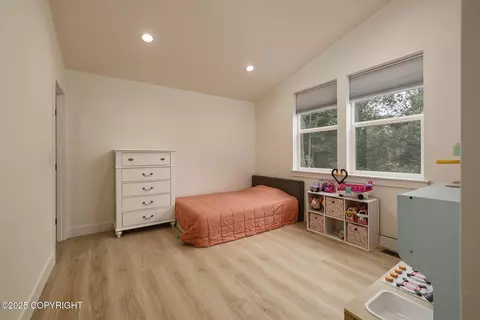 Bedroom - 1815 E Caribou Loop, Wasilla, AK 99654 photo 3 of 4