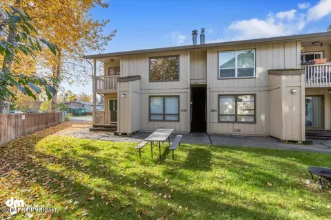 2320 Mcrae Rd # 7, Anchorage, AK 99517