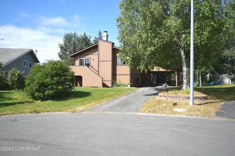 3121 Wiley Post Ave, Anchorage, AK 99517