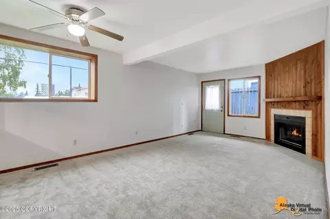 Living - 4069 E 20th Ave # 51, Anchorage, AK 99508 photo 1 of 5
