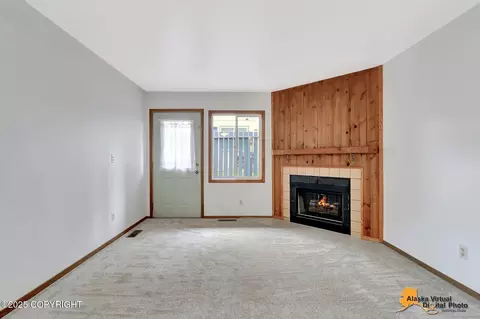 Living - 4069 E 20th Ave # 51, Anchorage, AK 99508 photo 4 of 5