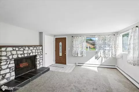 1702 Nunaka Dr, Anchorage, AK 99504
