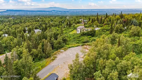 12801 Midori Dr, Anchorage, AK 99516