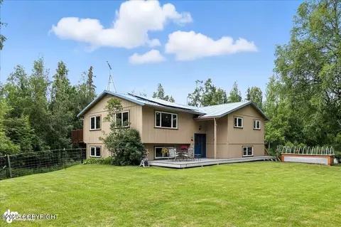 33095 Skyline Dr, Soldotna, AK 99669