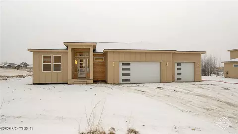 2445 S Santuary Dr, Palmer, AK 99645