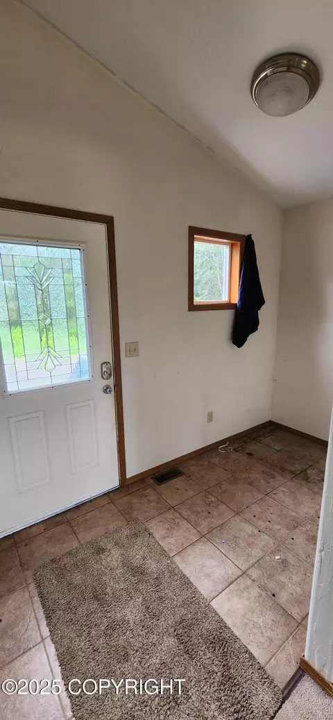 4906 Alder St, Dillingham, AK 99576 photo 15
