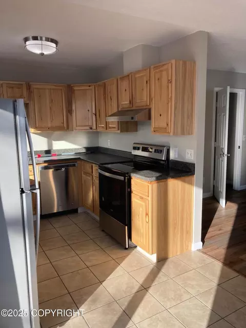 Kitchen - 6521 E 9th Ave, Anchorage, AK 99504 photo 1 of 4