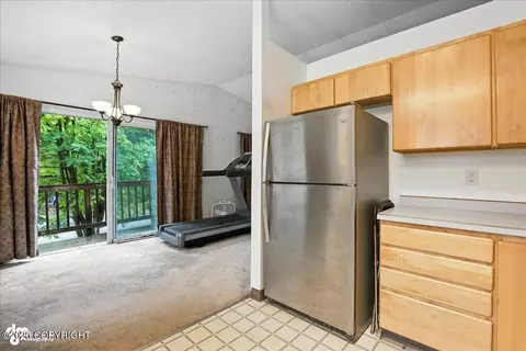 5043 E 43rd Ave, Anchorage, AK 99508 photo 6