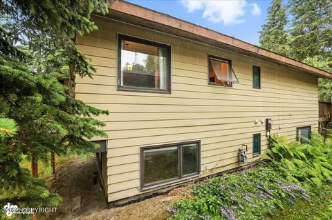 5043 E 43rd Ave, Anchorage, AK 99508 photo 31