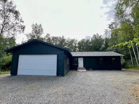 3930 S Goose Bay Dr, Wasilla, AK 99623