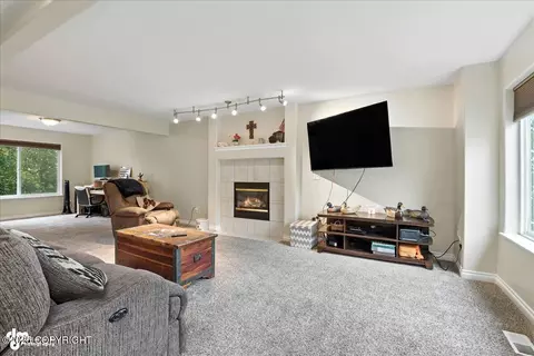 20104 Highland Ridge Dr, Eagle River, AK 99577 photo 8