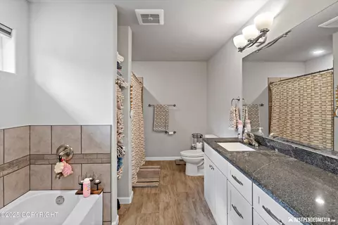 13868 Akers Cir, Eagle River, AK 99577 photo 31