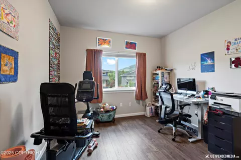 13868 Akers Cir, Eagle River, AK 99577 photo 7