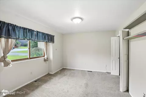 Bedroom - 18114 N Parkview Terrace Loop, Eagle River, AK 99577 photo 2 of 6