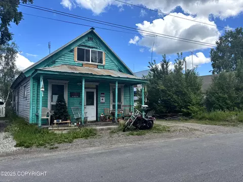 812 5th Ave, Fairbanks, AK 99701