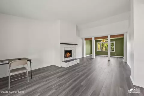 Living - 3827 Hampton Dr, Anchorage, AK 99504 photo 1 of 2