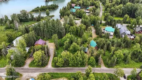 36480 Eddy Ln, Soldotna, AK 99669