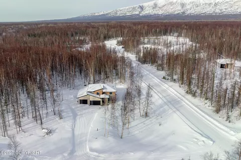 7685 E Bear Claw Loop, Wasilla, AK 99654 photo 39