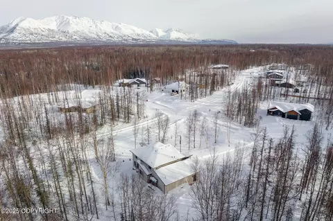 7685 E Bear Claw Loop, Wasilla, AK 99654 photo 35