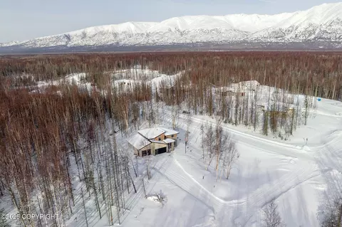 7685 E Bear Claw Loop, Wasilla, AK 99654 photo 40
