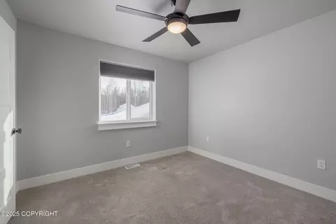 7685 E Bear Claw Loop, Wasilla, AK 99654 photo 30