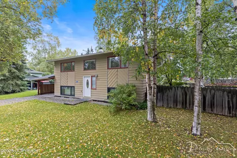 5350 Little Tree St, Anchorage, AK 99507