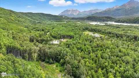 13630 E Kings River Dr, Sutton, AK 99674 photo 24