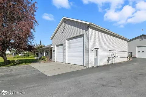 47040 Wazzu Ave, Soldotna, AK 99669