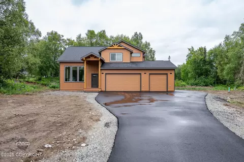 7430 E Narnia Cir, Palmer, AK 99645