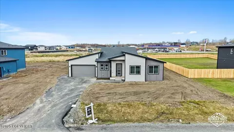 2294 S Skyward View Cir, Palmer, AK 99645