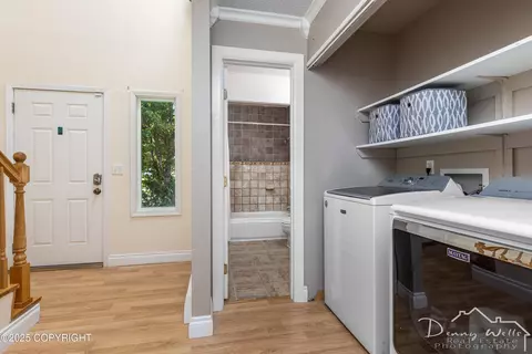 Entry Way - 9223 Elgin Cir, Anchorage, AK 99502 photo 2 of 2